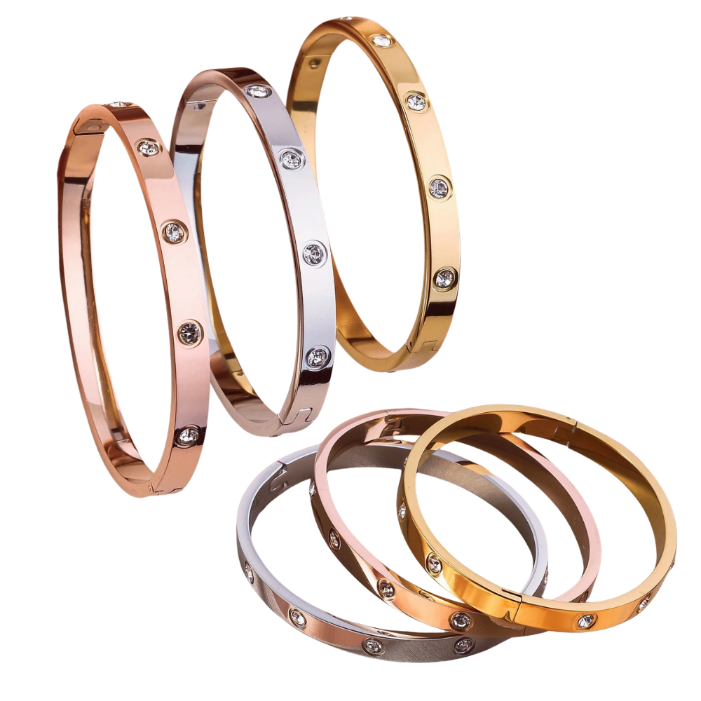 Timeless Platinum-Plated Bracelet with Elegant Classic Design