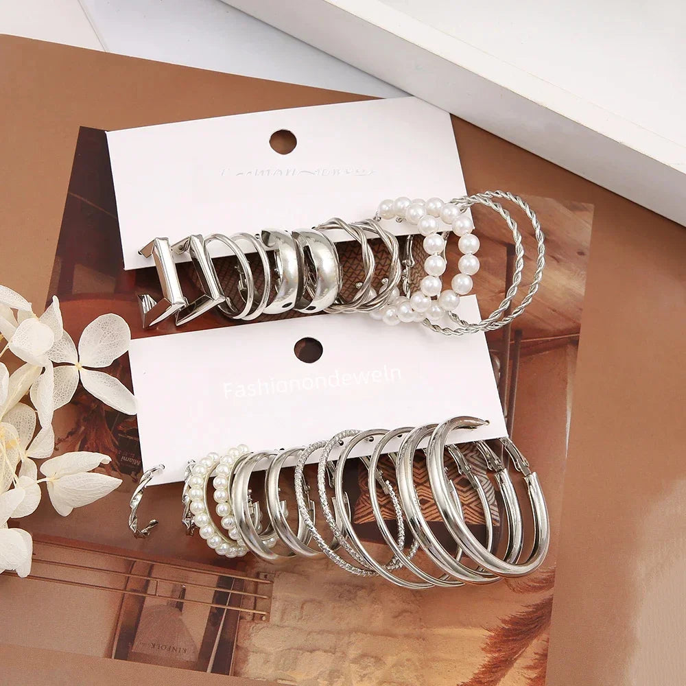 Y2K Vintage Silver Pearl Geometric Hoop Earring Set – Round, Circle, and Square Designs for a Sophisticated Look