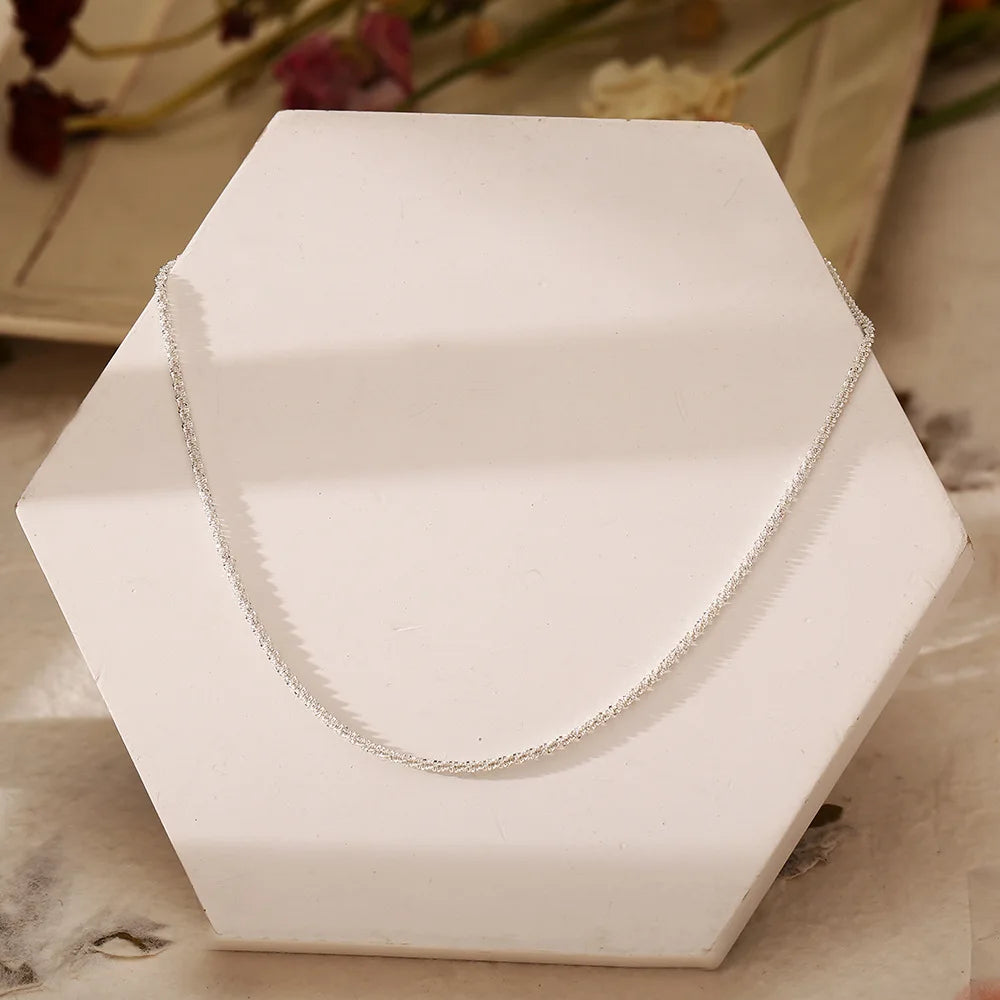 Silver Sparkling Necklace – A Trendy, Elegant Accessory to Shine in Every Occasion