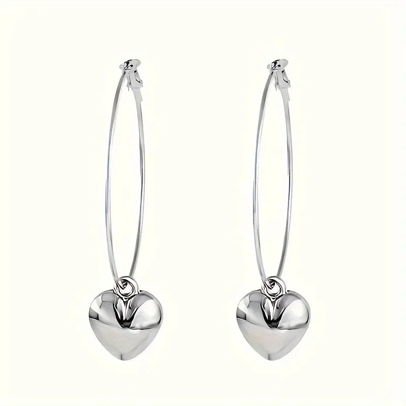 Elegant Heart Hoop Earrings – Luxe Alloy Jewelry for Women, Perfect for Romantic Evenings and Stylish Getaways
