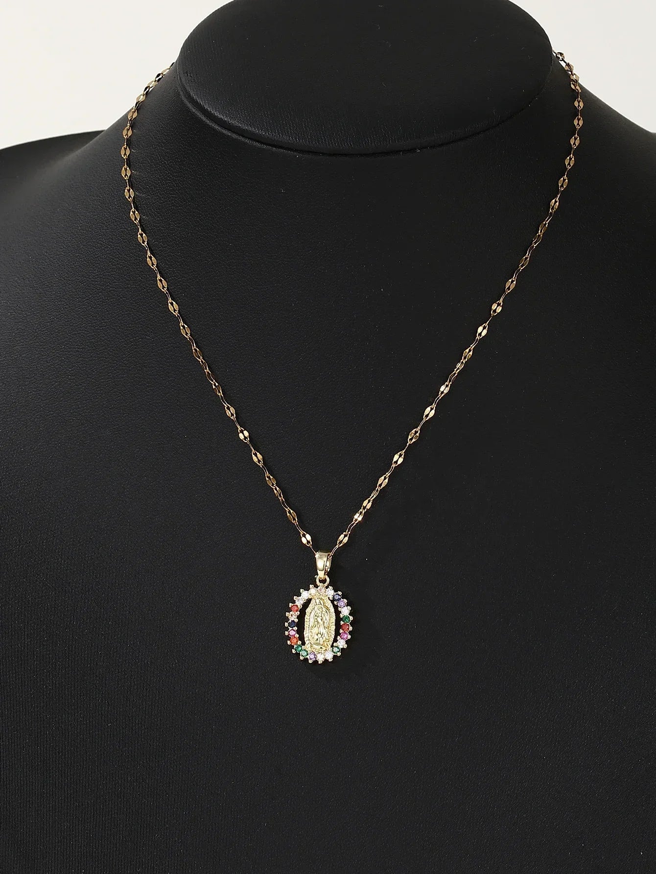 Enchanting Celestial Necklace – A Classic Embodiment of Elegance and Grace