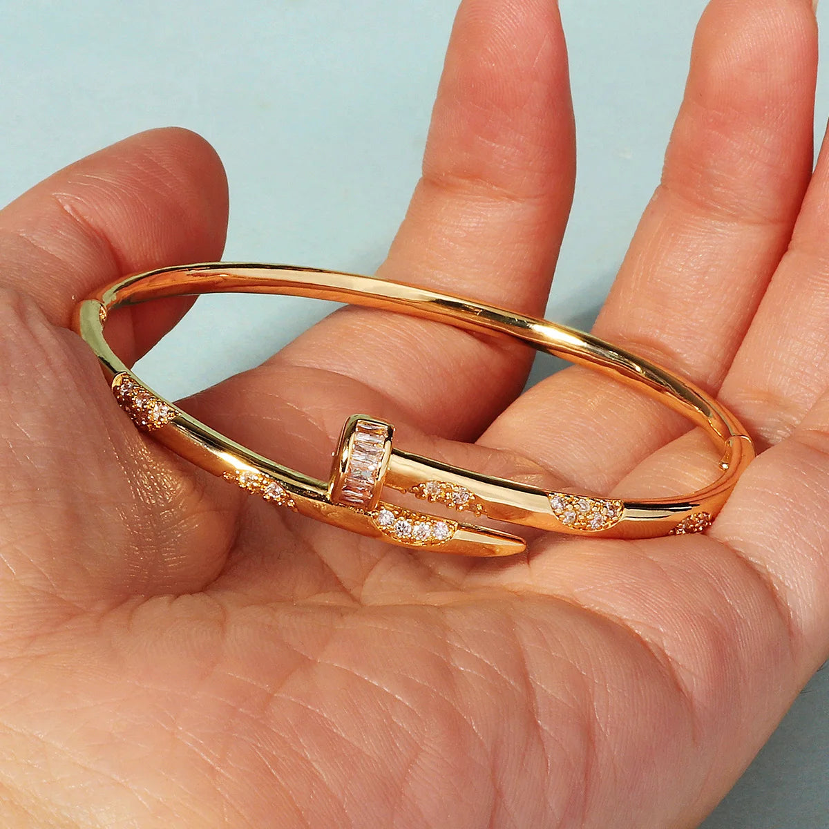 Miallo Royal Zircon Nail Bracelet – Luxury Women's Jewelry for Glamorous Events and Timeless Elegance