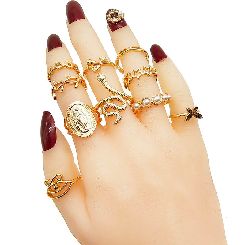30pcs /Elegance and Creativity Rings Collection