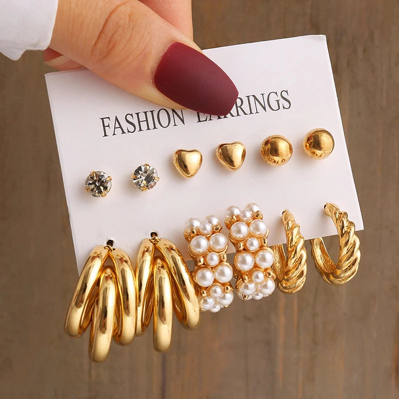 Gold Geometric Pearl Earrings Set – A Perfect Fusion of Elegance and Modern Design