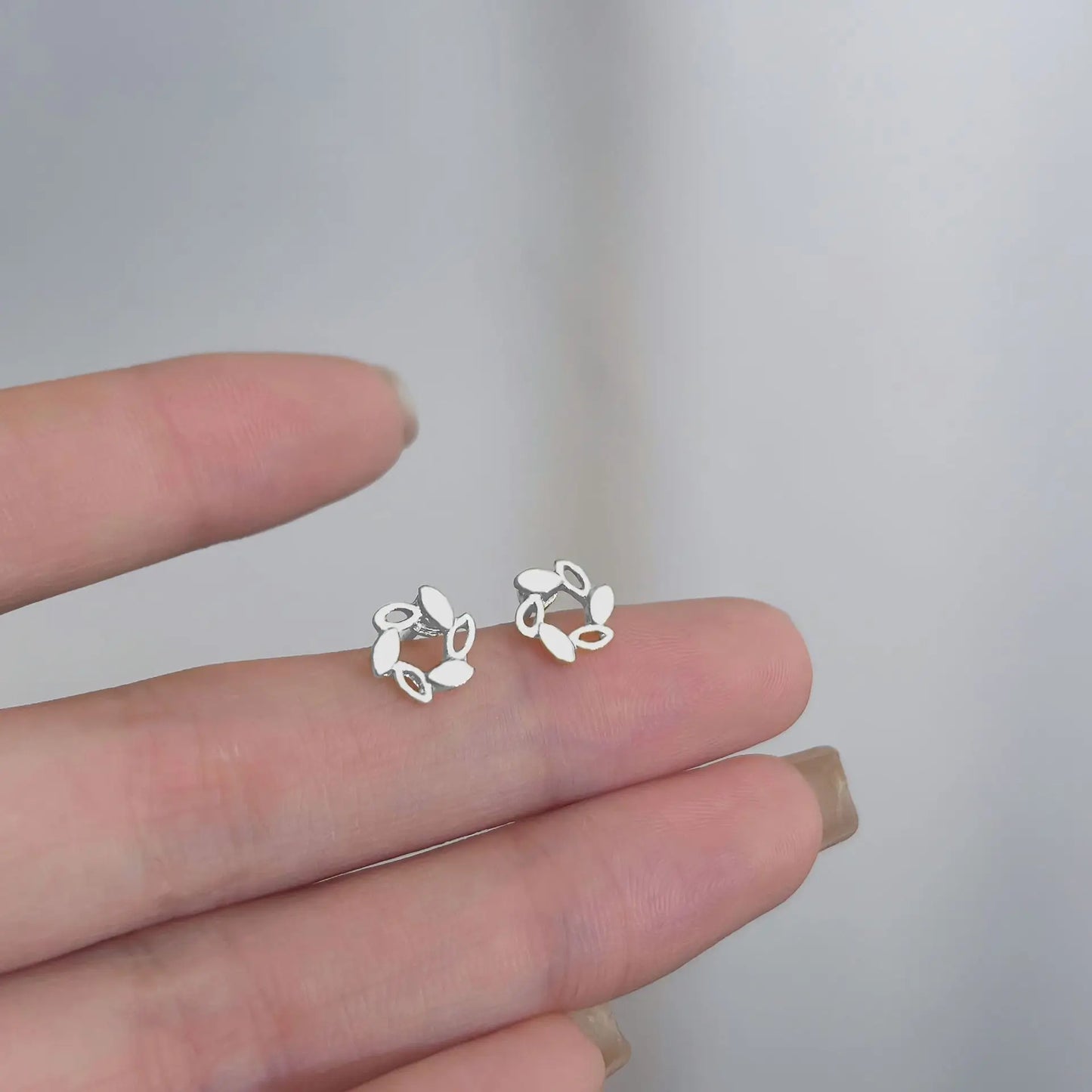 Heart Stud Earrings: Minimalist and Hypoallergenic Silver Star Design – Perfect Daily Wear Jewelry Gift for Women and Girls