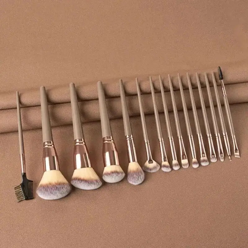 All-in-One Premium Brush Set – Perfect for Powder, Foundation, Eyeshadow & More