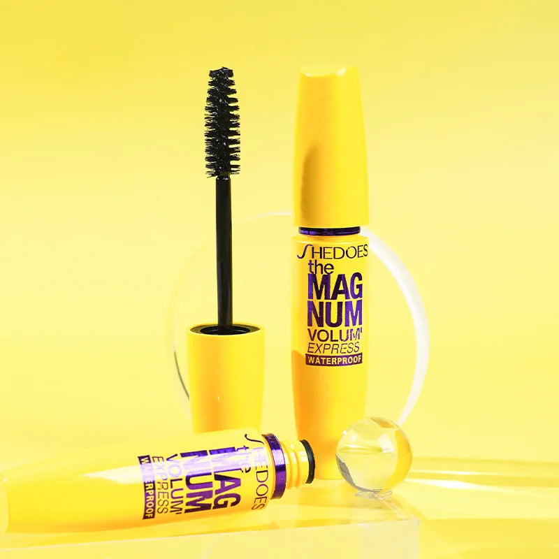 Professional 4D Mascara – Luxurious Lash Look Without Clumping