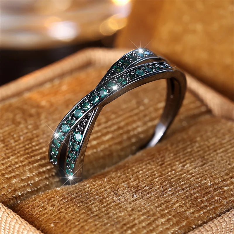 Amore Ring – A Touch of Passion That Immortalizes the Moment