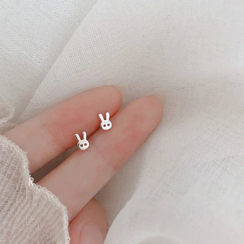 Heart Stud Earrings: Minimalist and Hypoallergenic Silver Star Design – Perfect Daily Wear Jewelry Gift for Women and Girls
