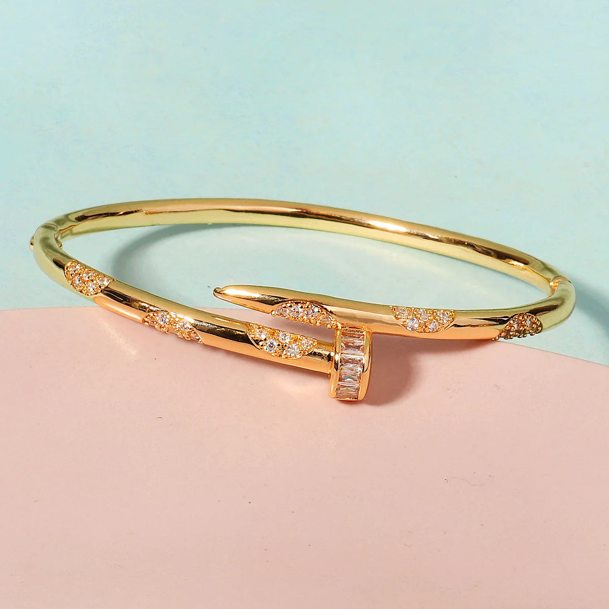 Miallo Royal Zircon Nail Bracelet – Luxury Women's Jewelry for Glamorous Events and Timeless Elegance