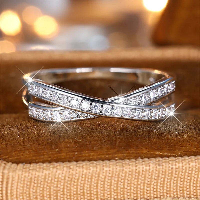 Amore Ring – A Touch of Passion That Immortalizes the Moment