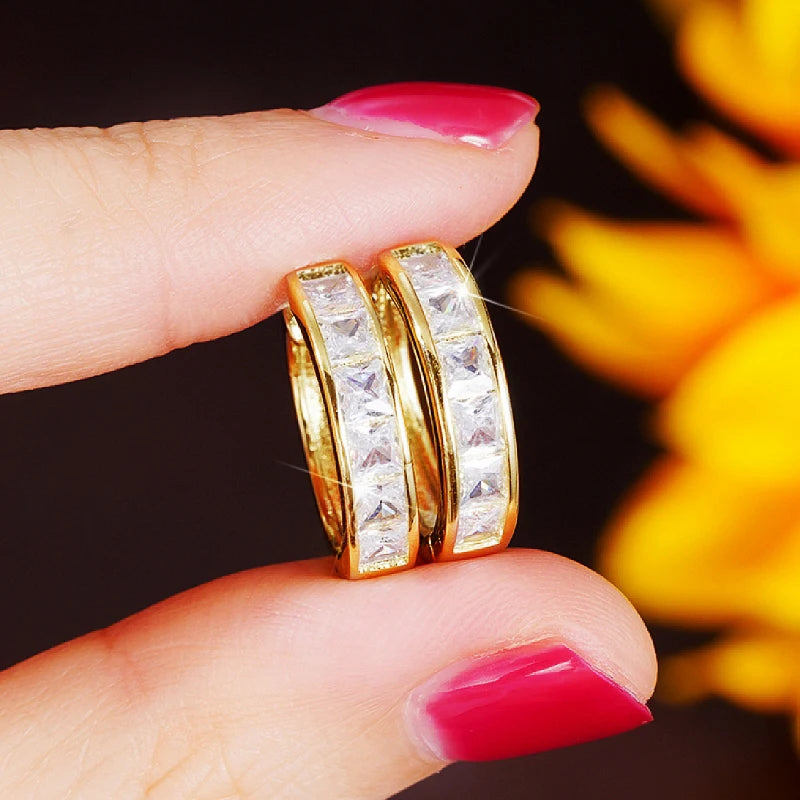 Huitan Classic Hoop Earrings – Simple and Elegant Jewelry Overflowing with Charm