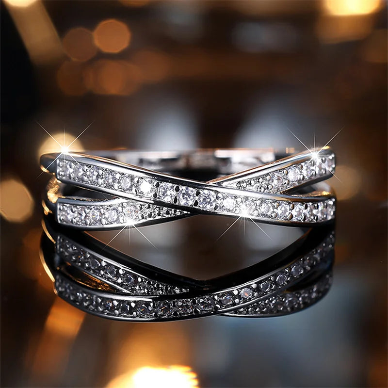 Amore Ring – A Touch of Passion That Immortalizes the Moment