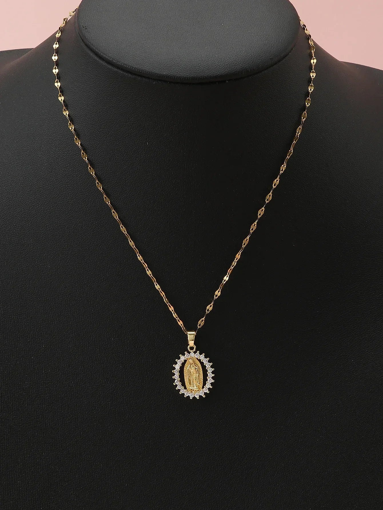 Enchanting Celestial Necklace – A Classic Embodiment of Elegance and Grace
