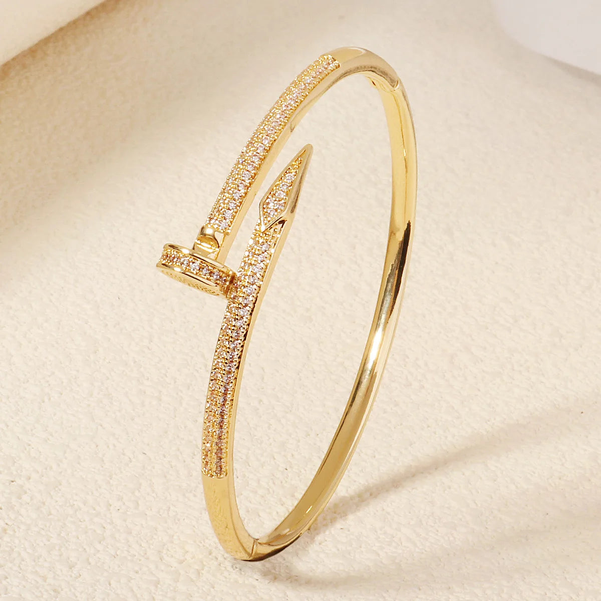 Miallo Royal Zircon Nail Bracelet – Luxury Women's Jewelry for Glamorous Events and Timeless Elegance
