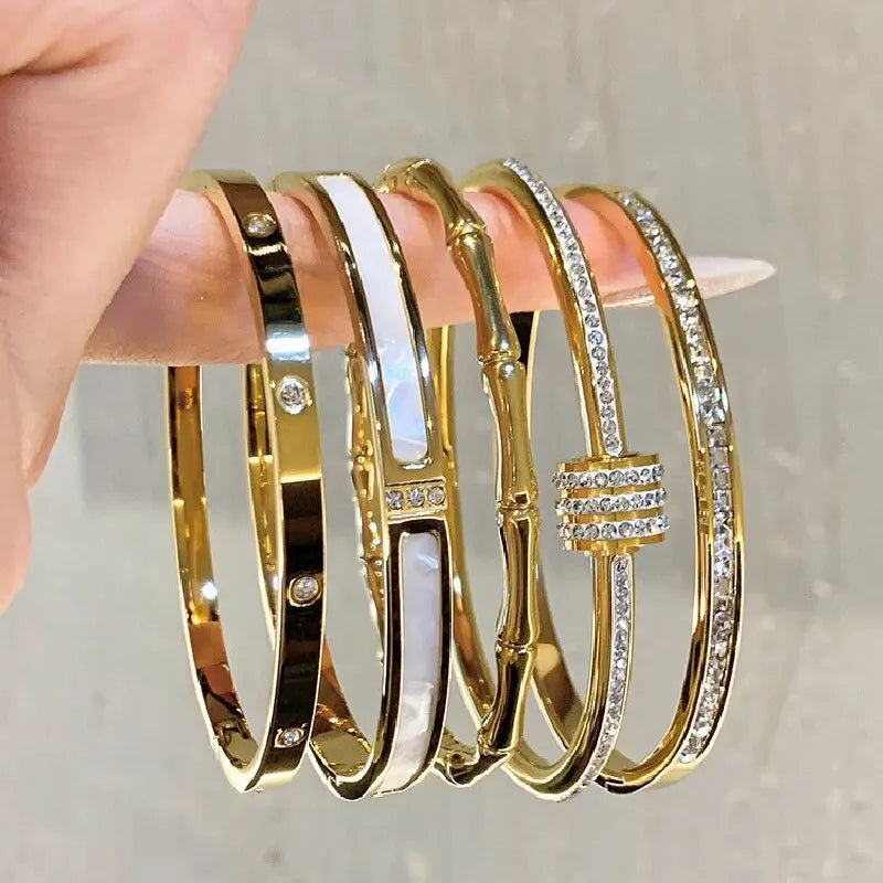 Gold-Plated Titanium Steel Bracelet with Zircon Inlay – A Timeless Classic for Women's Daily Chic