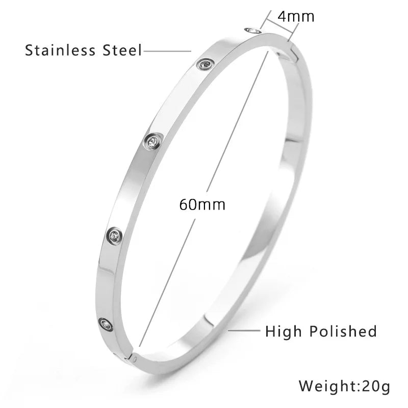 Timeless Platinum-Plated Bracelet with Elegant Classic Design