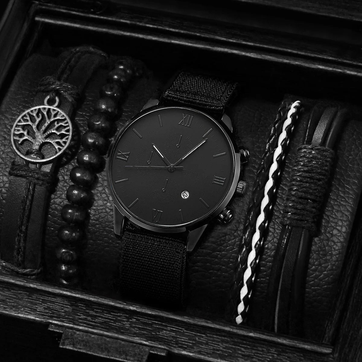 4/5PCS Stylish Men's Watch Set – Casual Nylon Strap Quartz Watches with Fashion Bracelets (No Box Included)