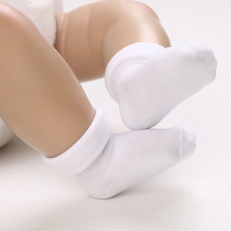 VALEN SINA's Artistry Meets Tiny Feet - Luxury Canvas First Walkers That Cradle Dreams