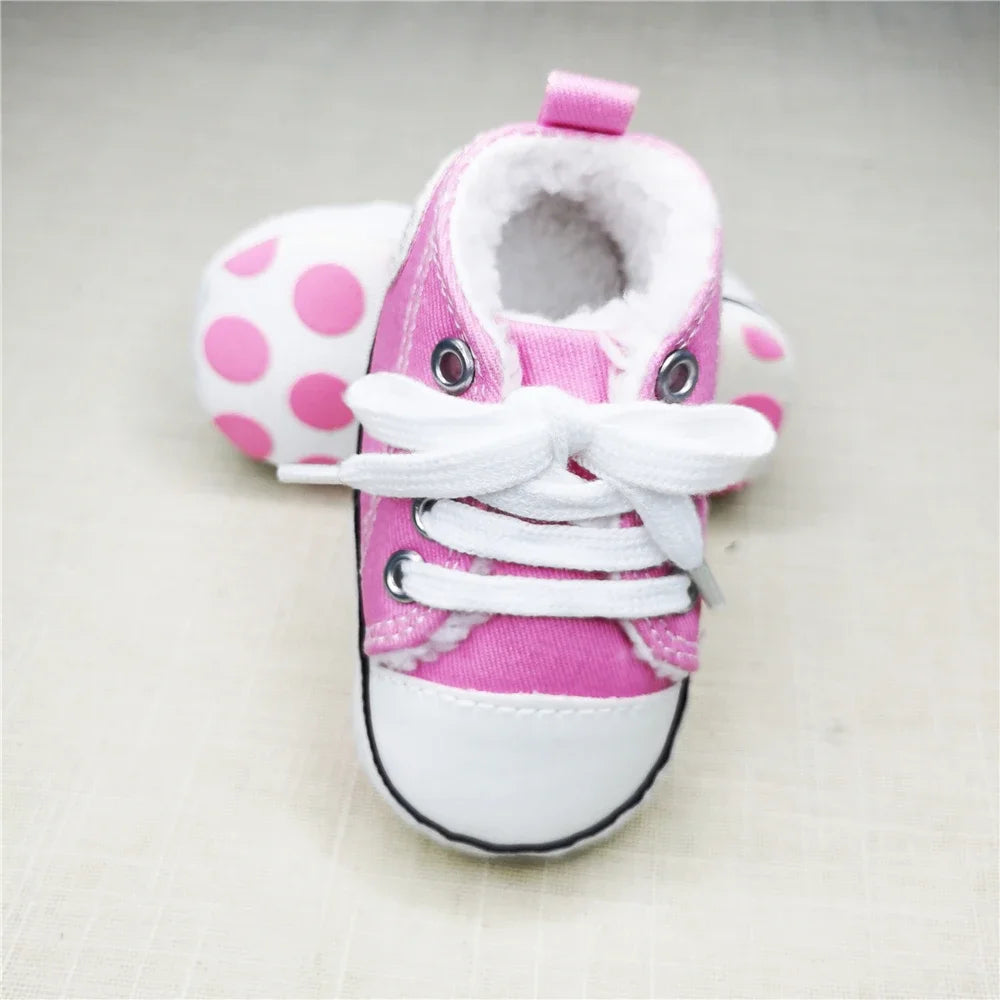 Chic Star-Print Baby Shoes – Stylish & Non-Slip for Early Walkers