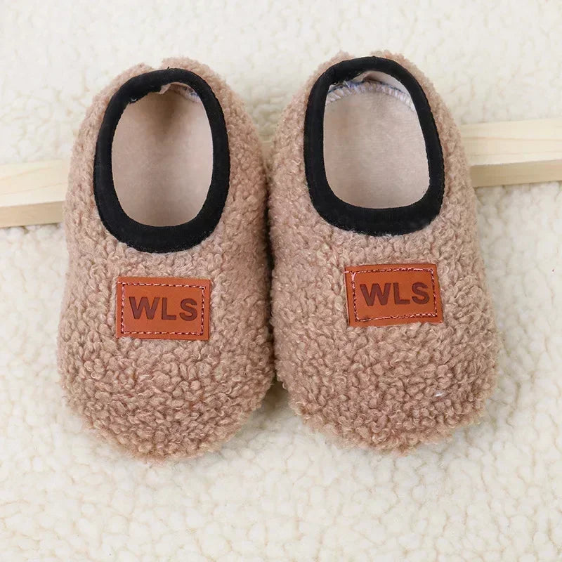 Soft Sole Baby Slippers with Plush Design, Perfect for Indoor Walking, Anti-Slip and Safe for Boys and Girls.