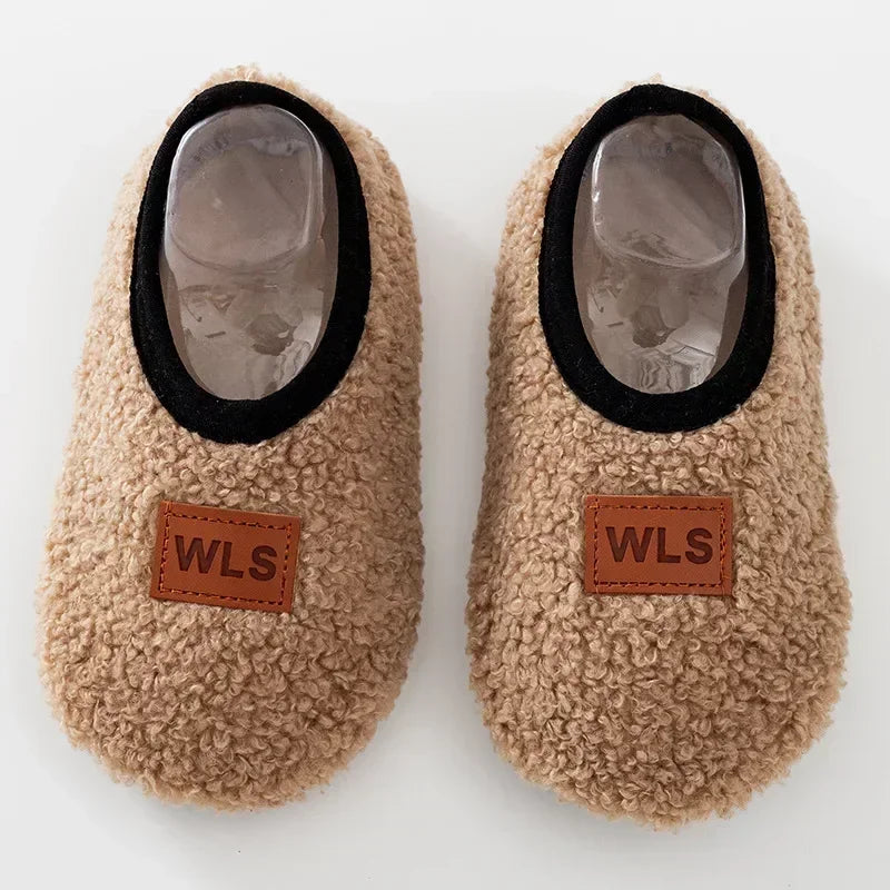 Soft Sole Baby Slippers with Plush Design, Perfect for Indoor Walking, Anti-Slip and Safe for Boys and Girls.