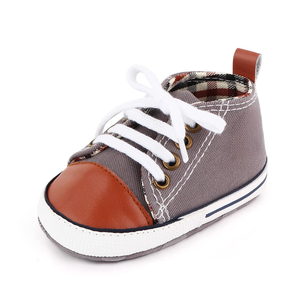Chic Star-Print Baby Shoes – Stylish & Non-Slip for Early Walkers