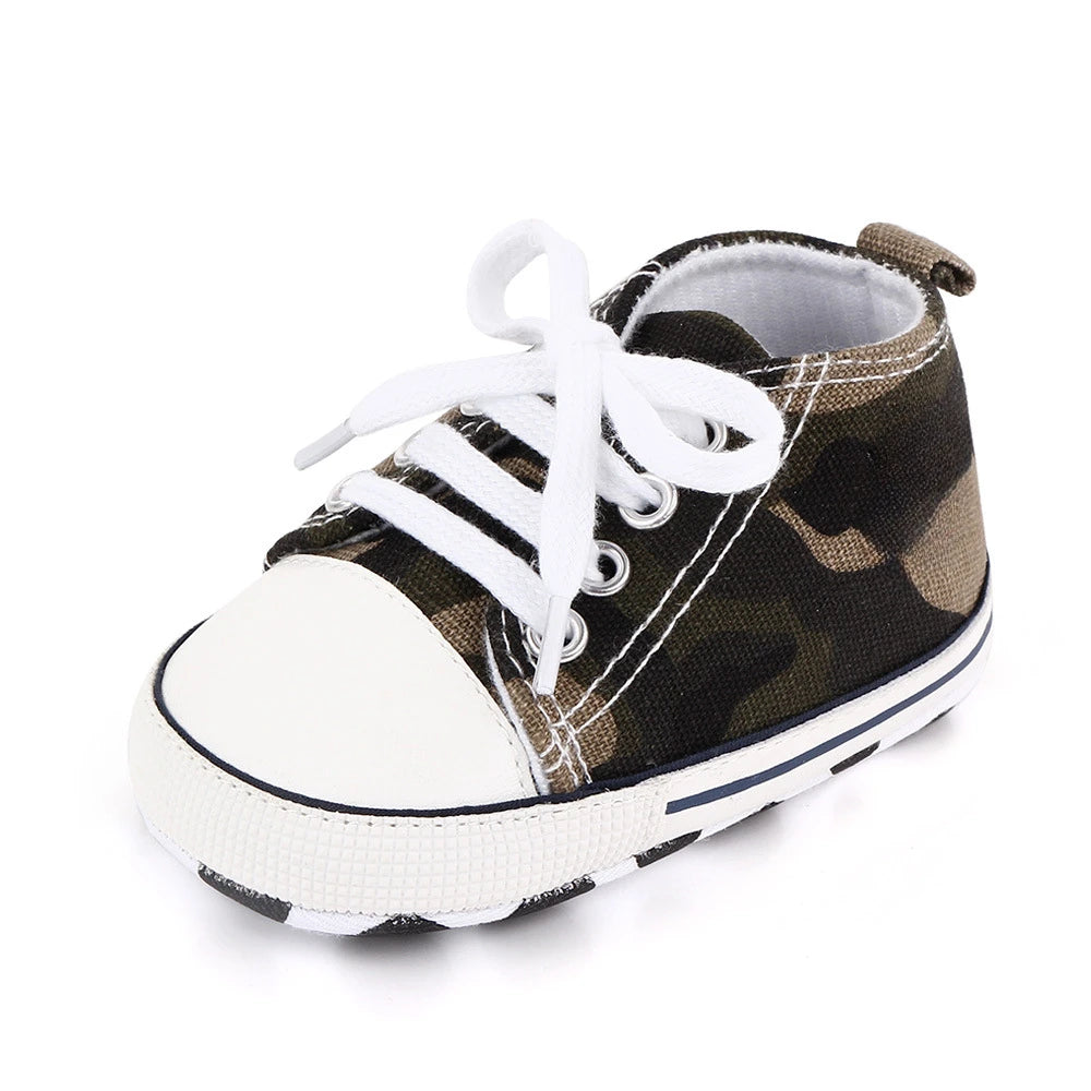 Chic Star-Print Baby Shoes – Stylish & Non-Slip for Early Walkers