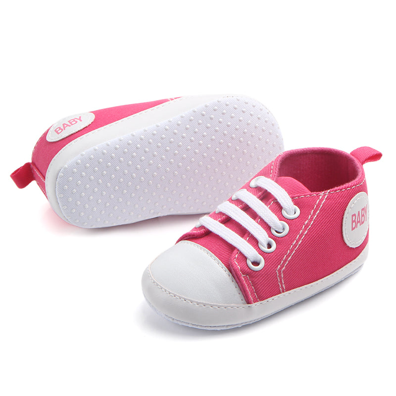 Luxury First-Step Shoes - Classic Star Design That Turns Heads for Your Little One"