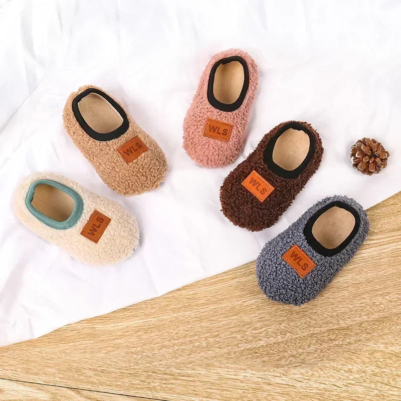 Soft Sole Baby Slippers with Plush Design, Perfect for Indoor Walking, Anti-Slip and Safe for Boys and Girls.