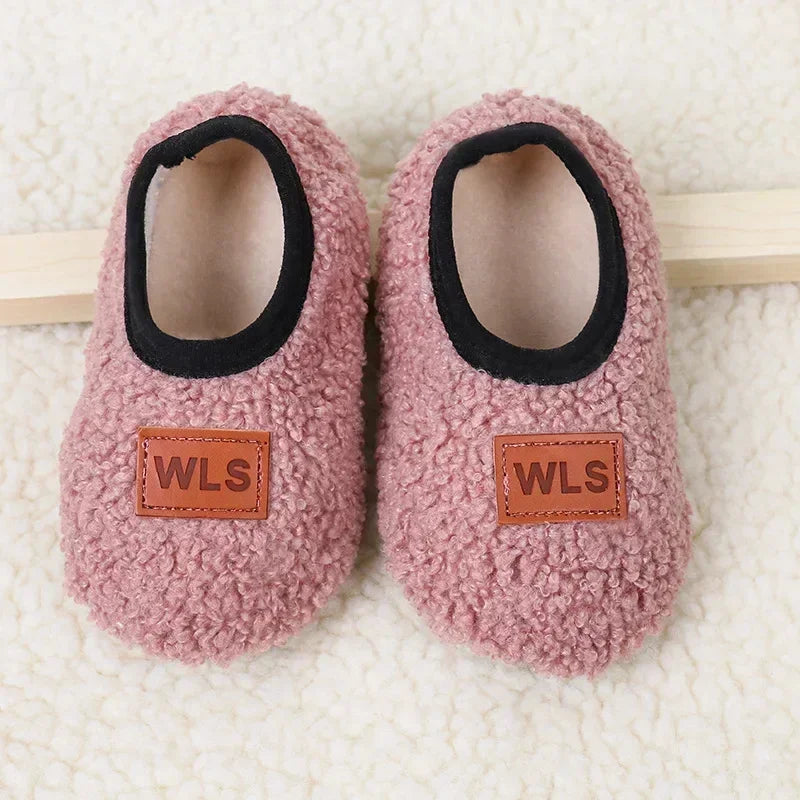Soft Sole Baby Slippers with Plush Design, Perfect for Indoor Walking, Anti-Slip and Safe for Boys and Girls.