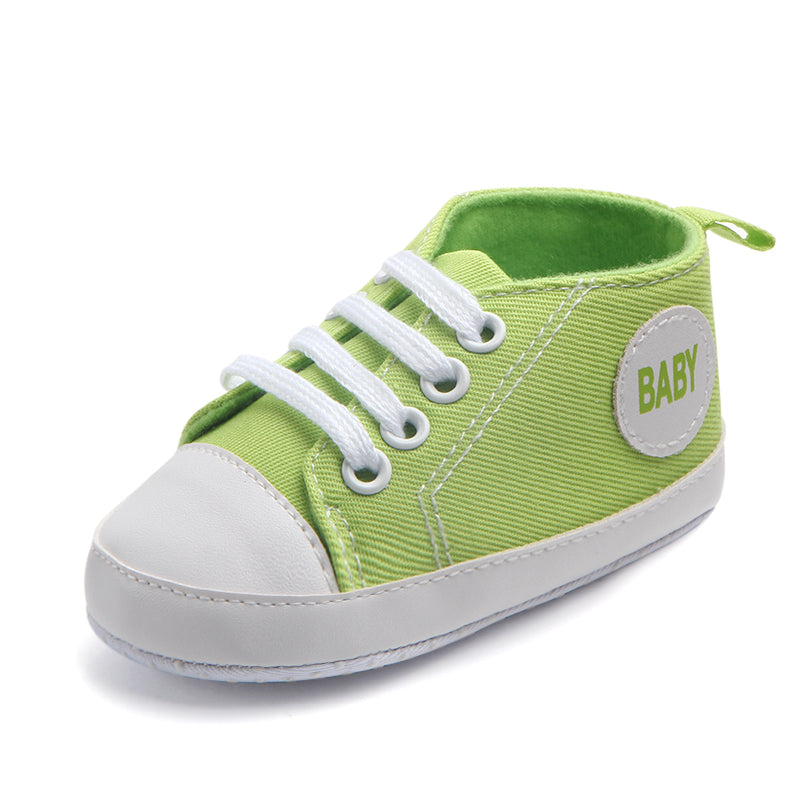 Luxury First-Step Shoes - Classic Star Design That Turns Heads for Your Little One"